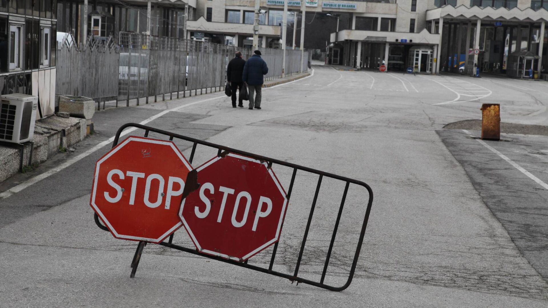 Блокадите на гръцката граница продължават (ОБЗОР)