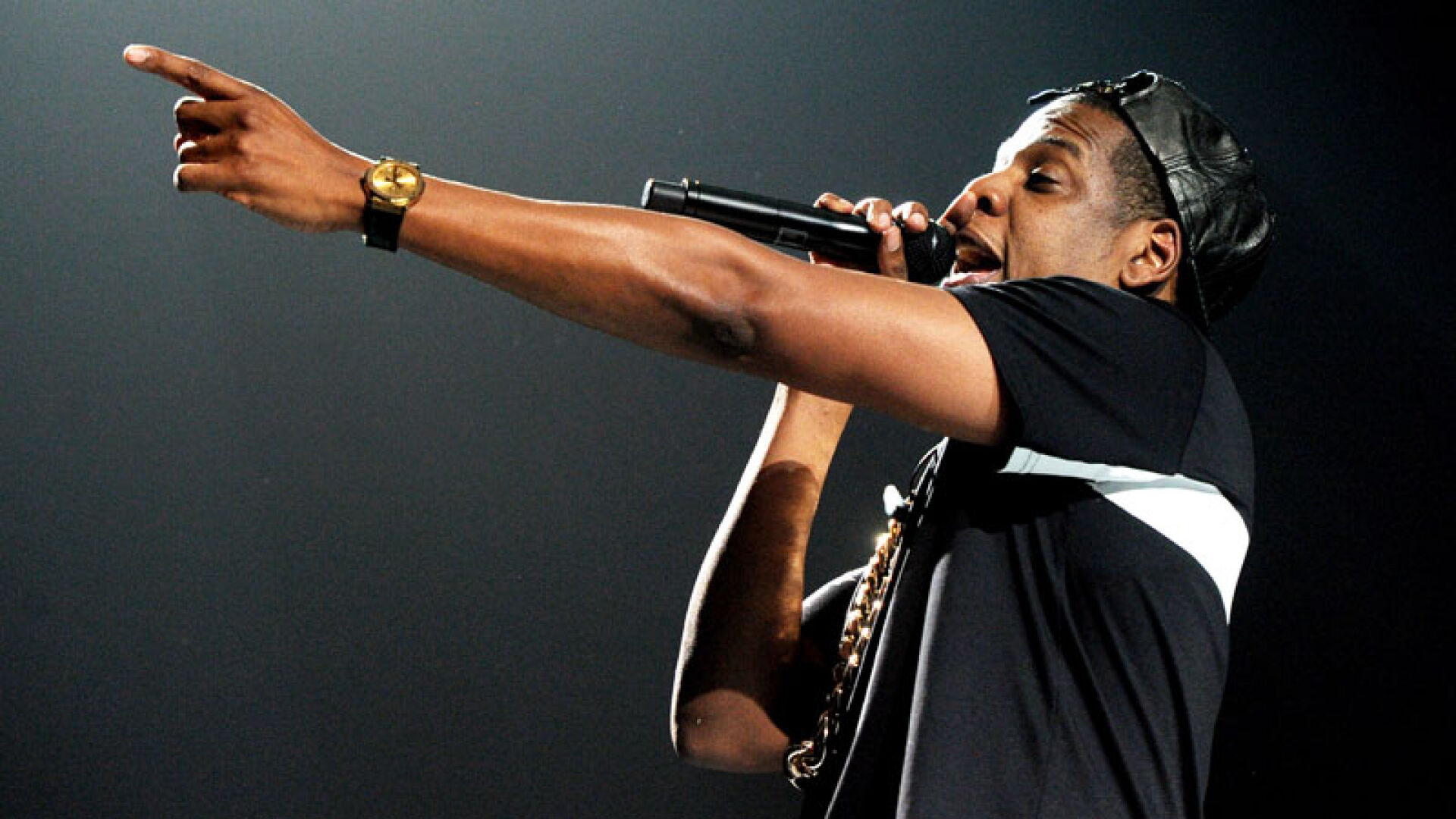 Jay Z събра 1 млн. долара за благотворителност
