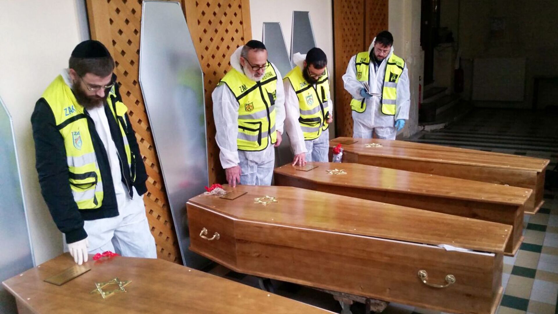 Погребват четирите еврейски жертви на заложническата драма в Париж