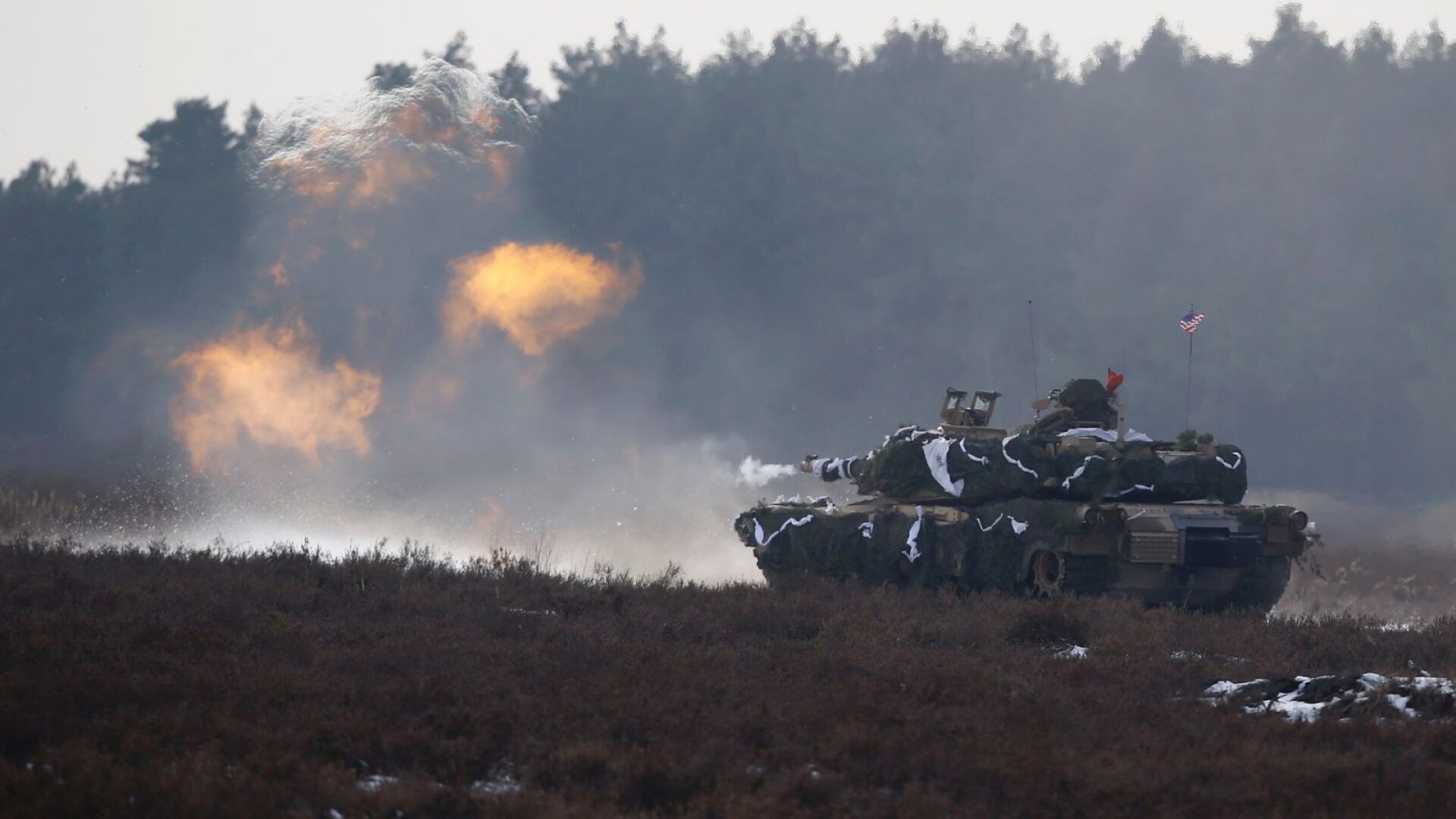 Полски и американски военни тренират рамо до рамо (ГАЛЕРИЯ)