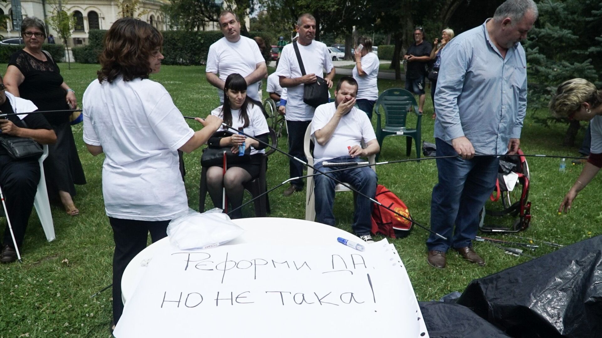 Нов палатков лагер пред парламента: Други хора с увреждания поискаха социална реформа