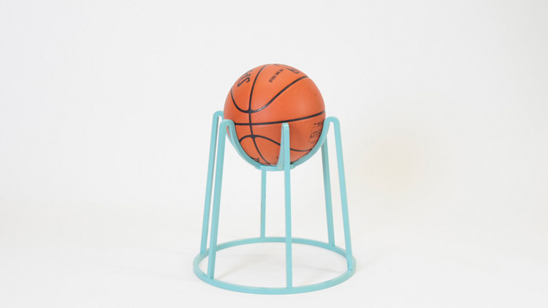 Basketball stool от Joong Han Lee