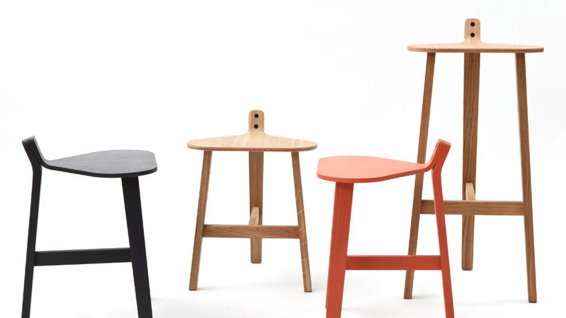 Bronco Stool от Guillaume Delvigne