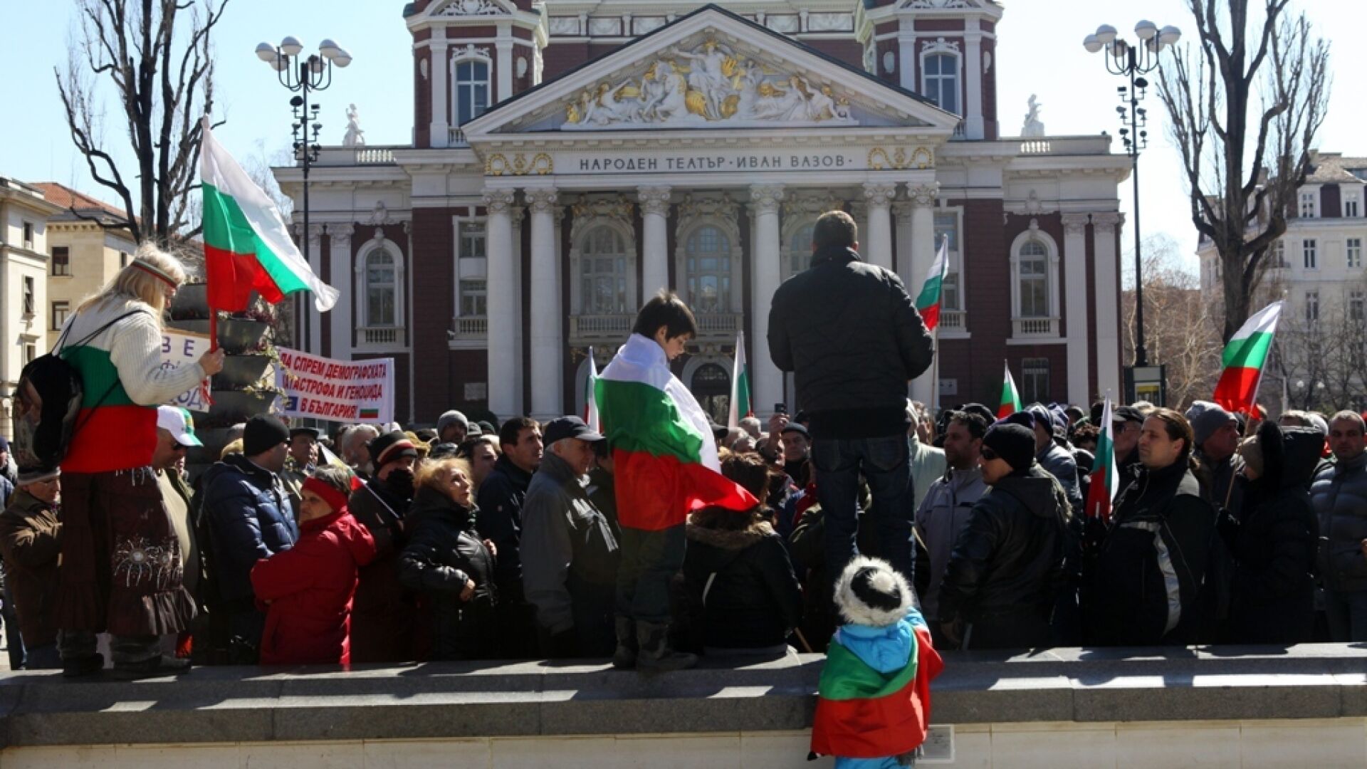 Разцепление и спорове на протестите срещу монополите