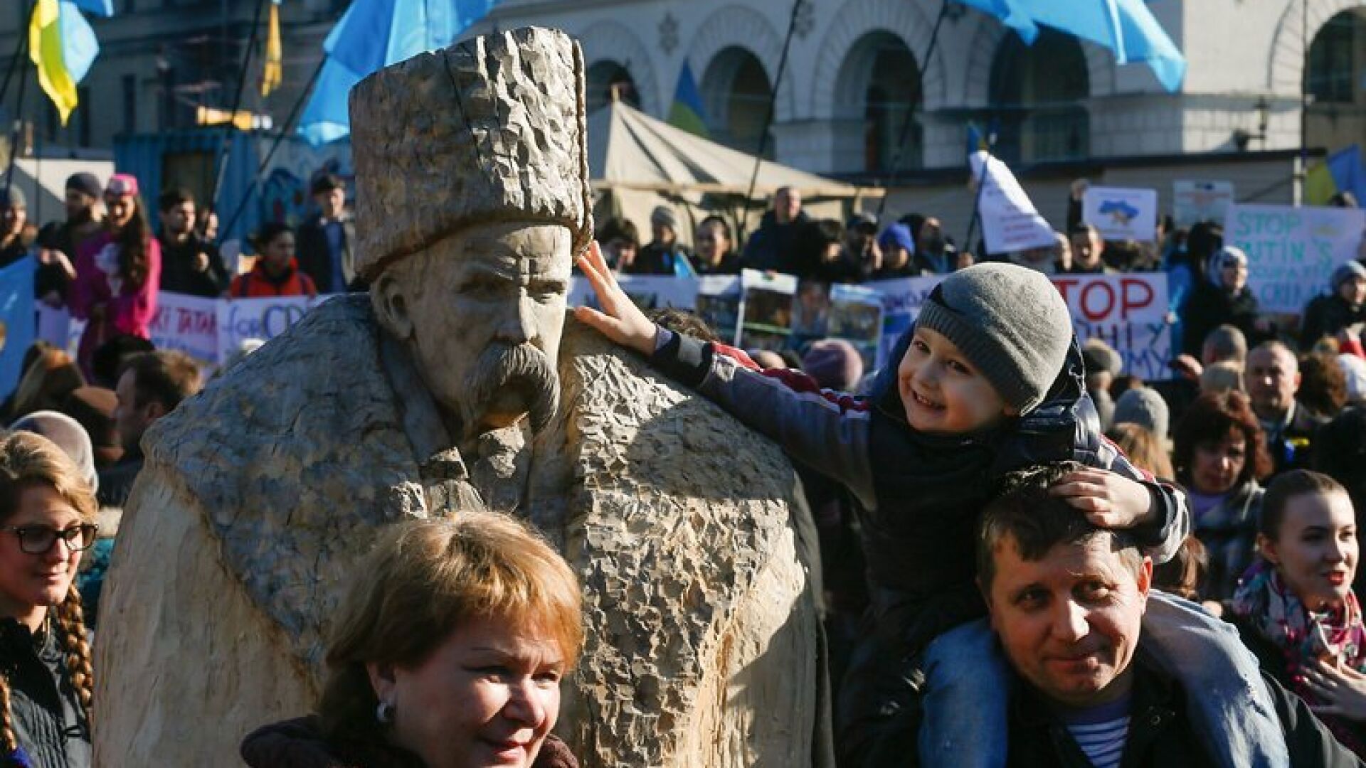 Украйна няма да отстъпи и сантиметър от територията си