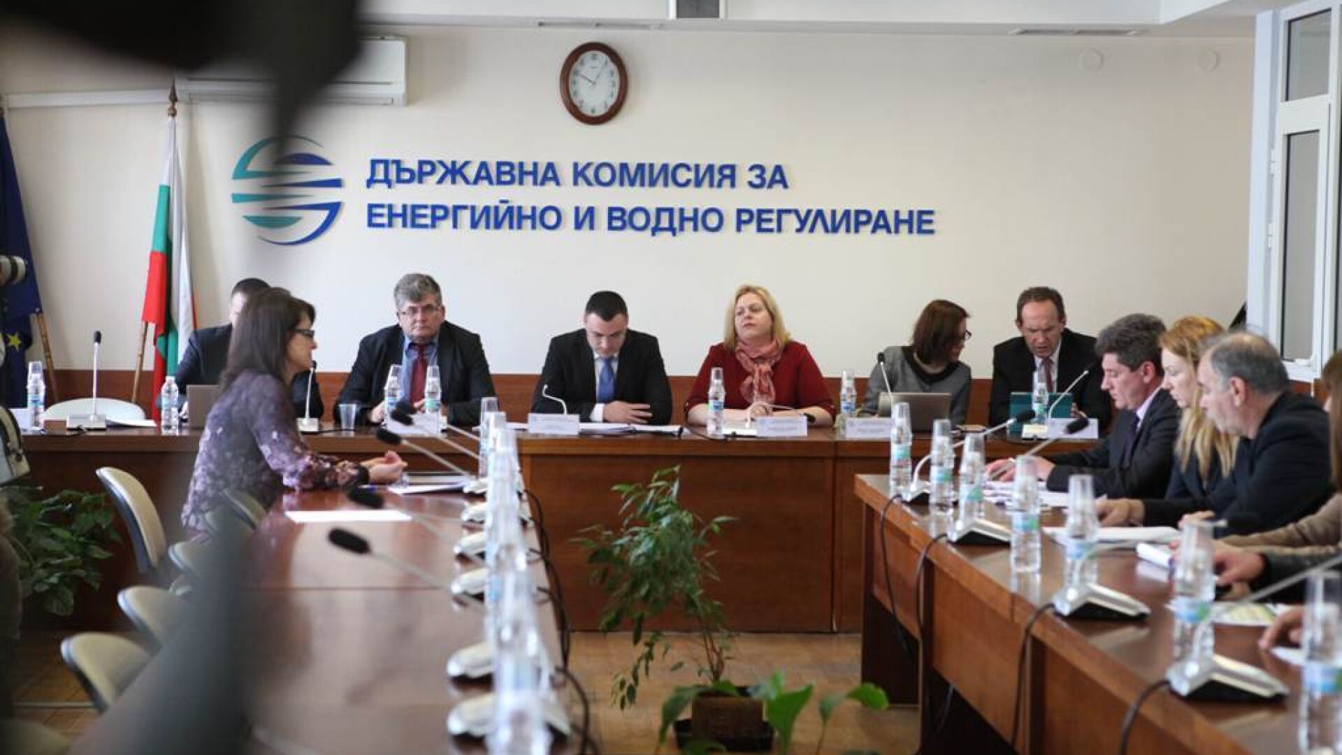 Топлата вода и парното няма да поевтинеят