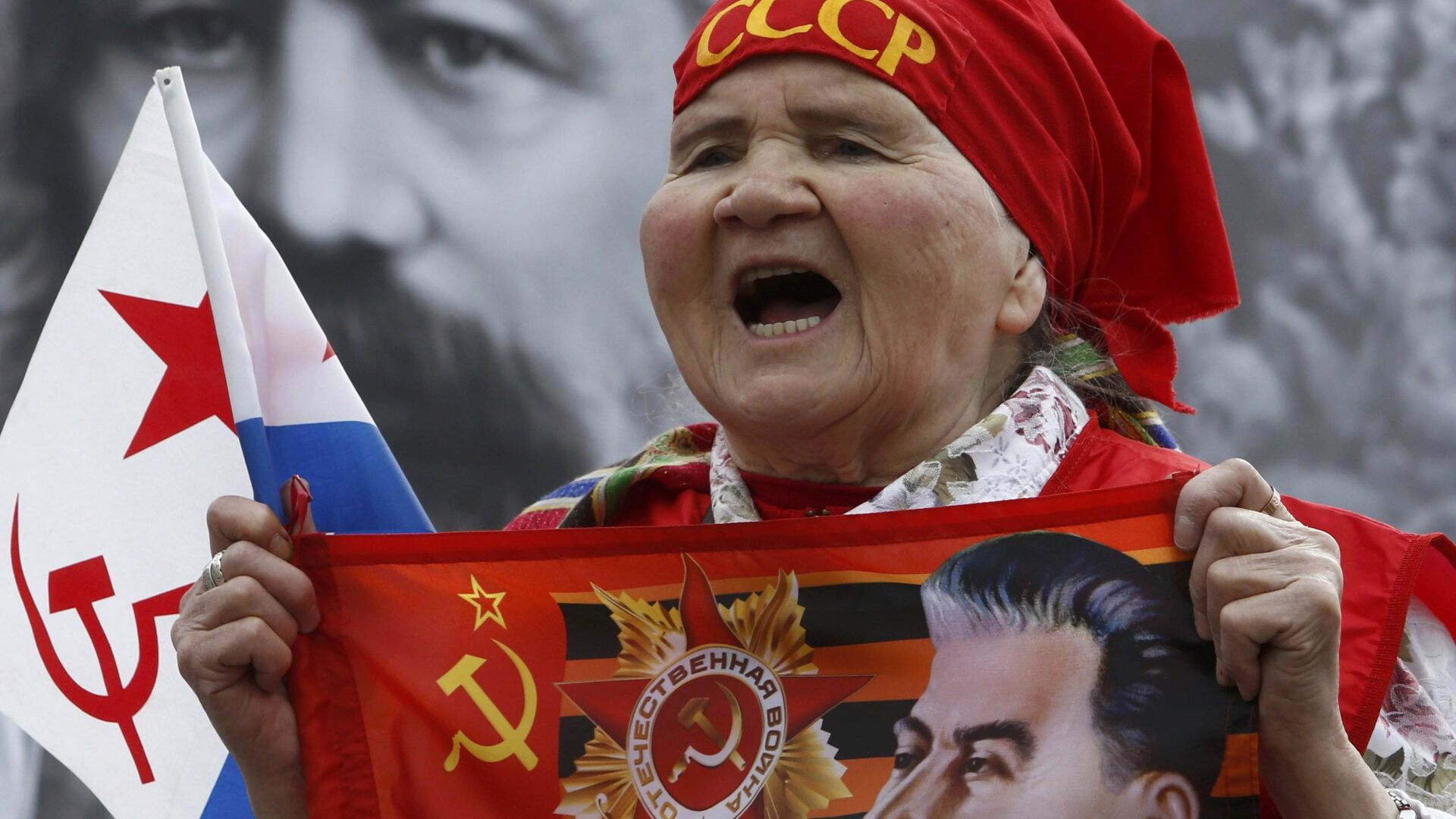 Носталгия по СССР на 1 май в Русия (ГАЛЕРИЯ)