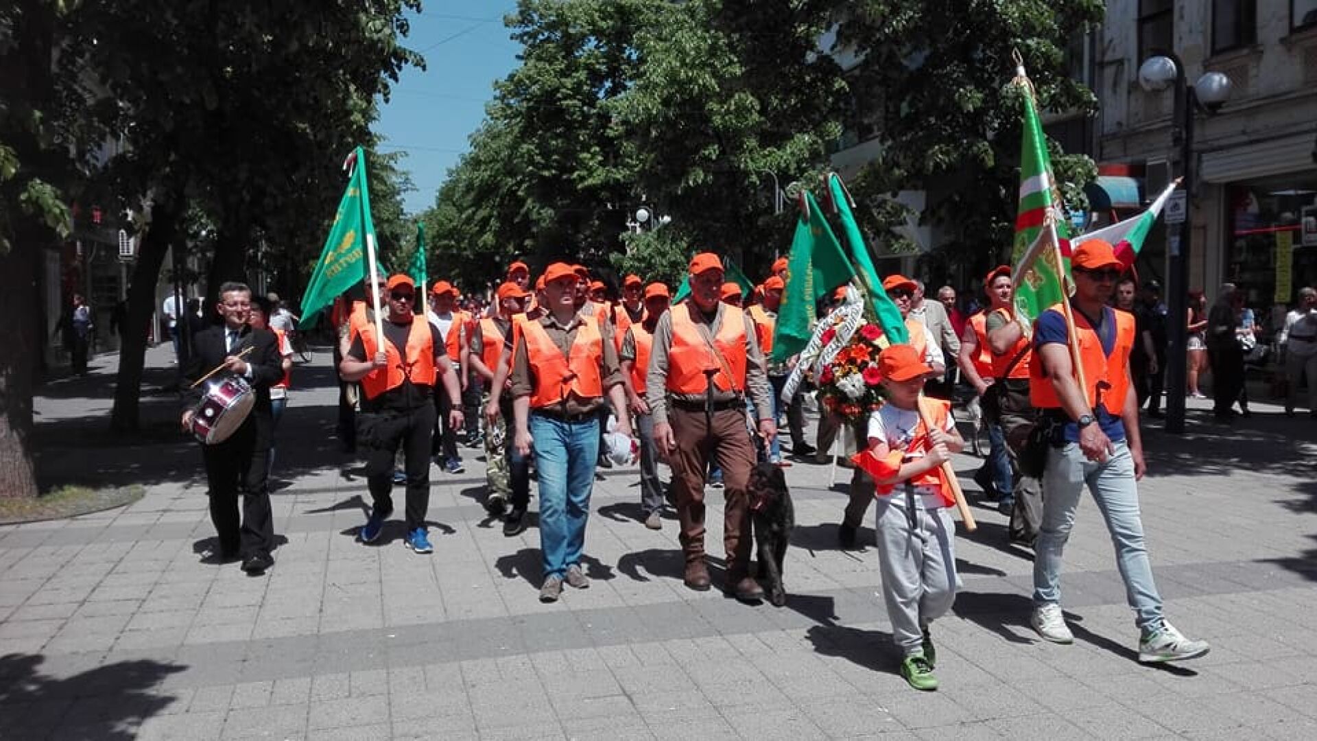 В Бургас ловци възстановиха традиционния си марш