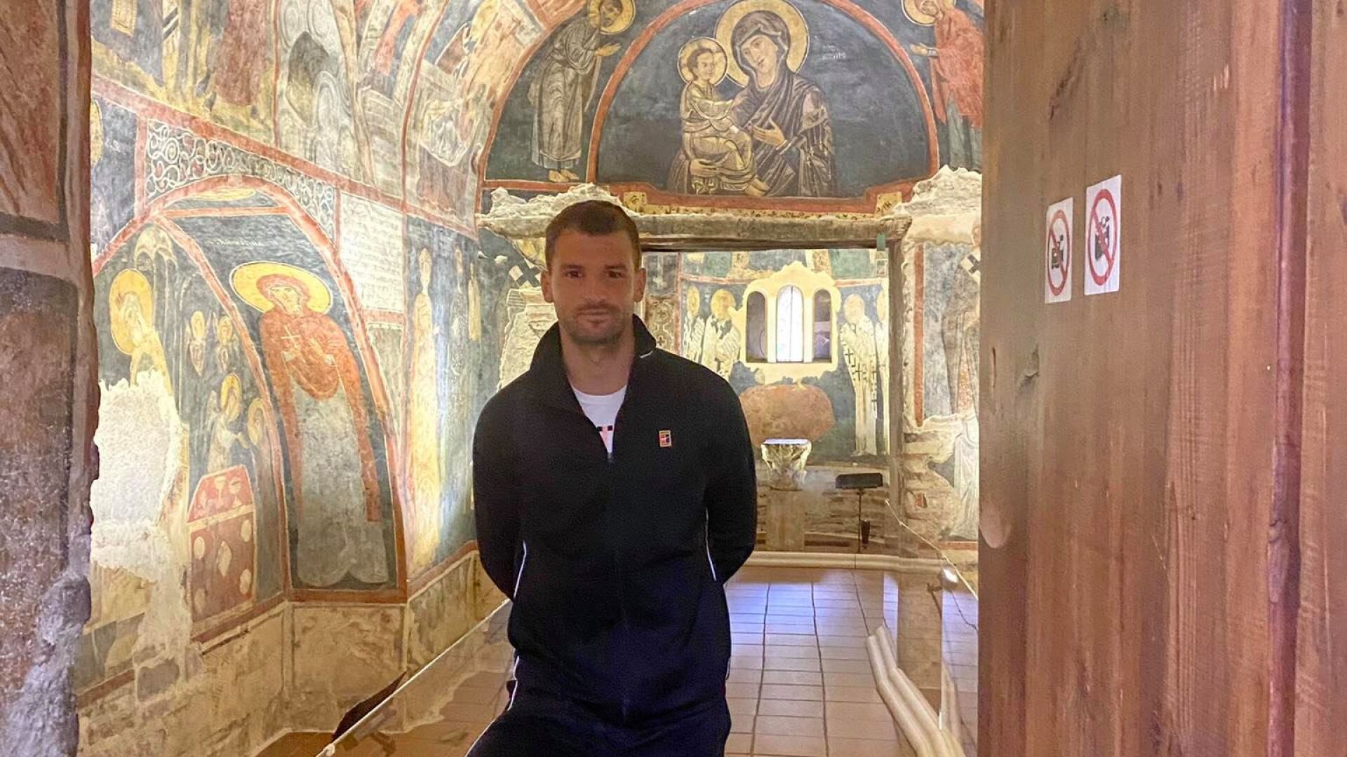 Григор се прибра в България, посети Боянската църква (СНИМКИ)