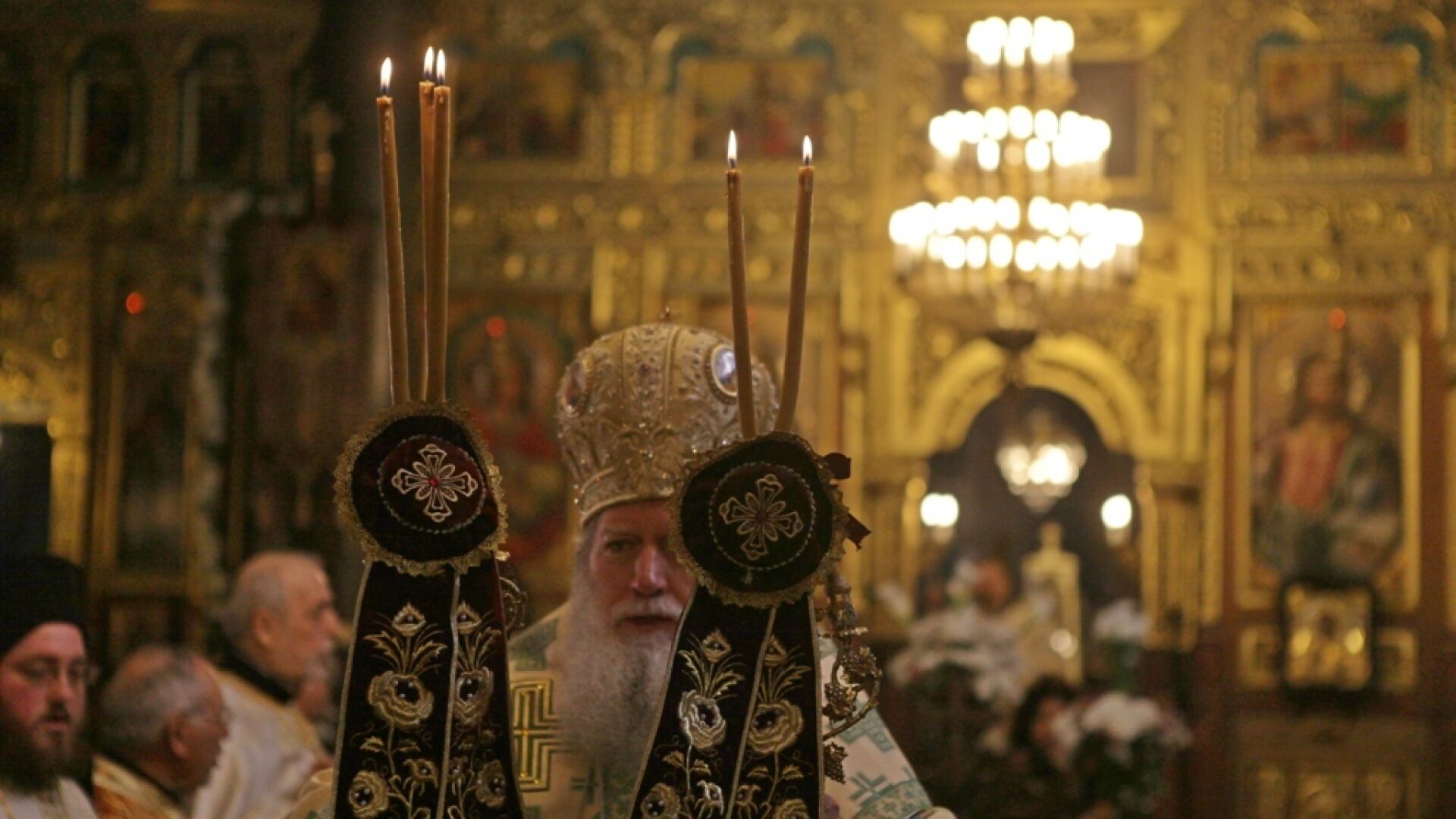Архангеловден е!