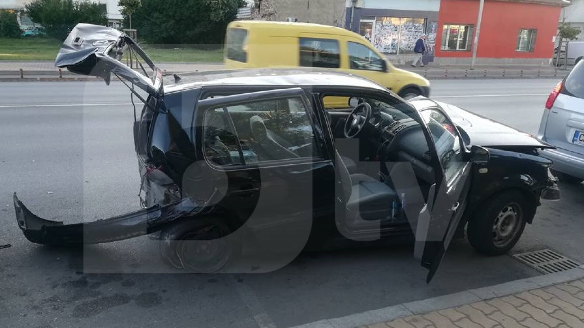 Верижна катастрофа стана на бул. „Ломско шосе“ в София