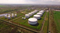 “Лукойл” отрече да е монополист върху данъчните складове за горива