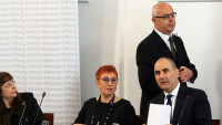 Цветан Цветанов: Комисията по досиетата няма да бъде закрита