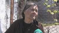 Баба Станка от село Кравино получи помощ и подкрепа от цялата страна