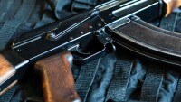Наркострелба в Южна Франция: Двама загинали, петима ранени
