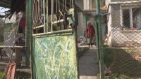 Деца обраха възрастна жена, откраднаха 12 000 лв.