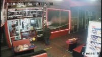 Задържан е мъжът, откраднал кутия с дарения за болна жена в Казанлък