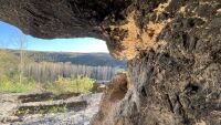 По пътеката към Алботинския скален манастир (ГАЛЕРИЯ)