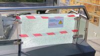 Вандали изпочупиха стъклено пано край Голямата базилика в Пловдив