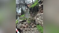 Срути се част от подпорна стена на Небет тепе в Пловдив 