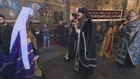 Патриархът отслужва Опело Христово: След смъртта на Христос слънцето се скрива, храмовата завеса се скъсва