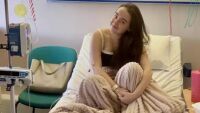 Младо момиче пие по 5 литра вода на ден, оказва се с тежка диагноза