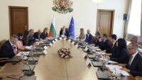 Андрей Гюров: Примирието между САЩ и Иран ще успокои пазарите и цените