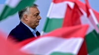 Виктор Орбан призовава за съпротива срещу „реколонизацията“ на Унгария