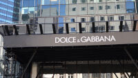Основателят на Dolce & Gabbana подаде оставка
