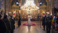 В „Света Неделя“ бе отслужена Василиева литургия за Велика събота (СНИМКИ)