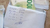 Купуване на гласове: Откриха 200 000 евро в пликове и списъци във Варна, замесен е и общински съветник (СНИМКИ)
