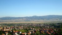 Две деца - на 4 и 6 г., са избягали от детска градина в Сапарева баня