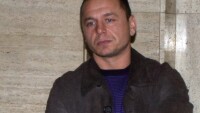 Демби в ареста за притежание на наркотици 