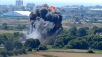 10 загинали и 12 изчезнали при експлозия в завод в Русия