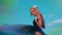 Песента на Сузанита беше свалена от „ЮТюб“