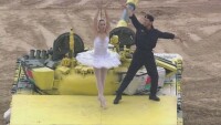 „Лебедово езеро“… но на танк (ВИДЕО)