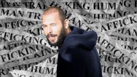 „Ще поробим тези к***и“: Разкази за насилие, сексуален тормоз и много пари в делото срещу Андрю Тейт