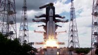 Мисия „Чандраян-3“: Индия прави опит да спусне апарат на южния полюс на Луната