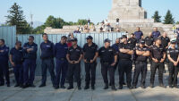 Ограждения за безопасност: Паметникът на съветската армия вече е с ограда
