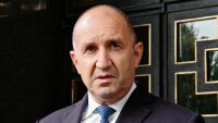 Румен Радев: Извършва се брутална чистка в ДАНС, службата се превръща в бухалка