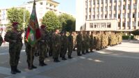 Военният ни контингент от Косово беше тържествено посрещнат в Хасково