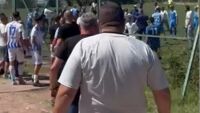 Бащата - в затвора, синът - извън футбола до живот след бой на детски мач (ВИДЕО)