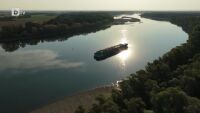 Рекордно ниските нива на Дунава блокират круизни кораби и тревожат местните жители (ВИДЕО)