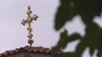 Заличени стенописи в храма „Свети Мина“: Софийската митрополия и иконописецът се съдят