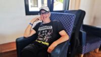 Морди Фербер: Не превръщам сцената в терапевтичен кабинет, но емоциите ми са истински