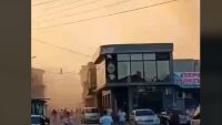 Голям пожар се разрази в сливенски квартал (ВИДЕО)