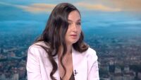 Д-р Светла Качарова: Помпозната PR кампания за стократна надценка на едно и също лекарство всъщност не беше доказана