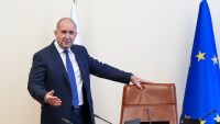 Радев: Земестваме изчерпания вече модел на развитие, основан на потребление и евтин труд - с ускорено икономическо развитие