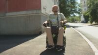 „Път без изход“: Хора с увреждания протестират срещу липсата на достъпна среда в София