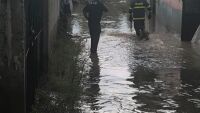 Изидрват мъж, отнесен от реката в Пещера
